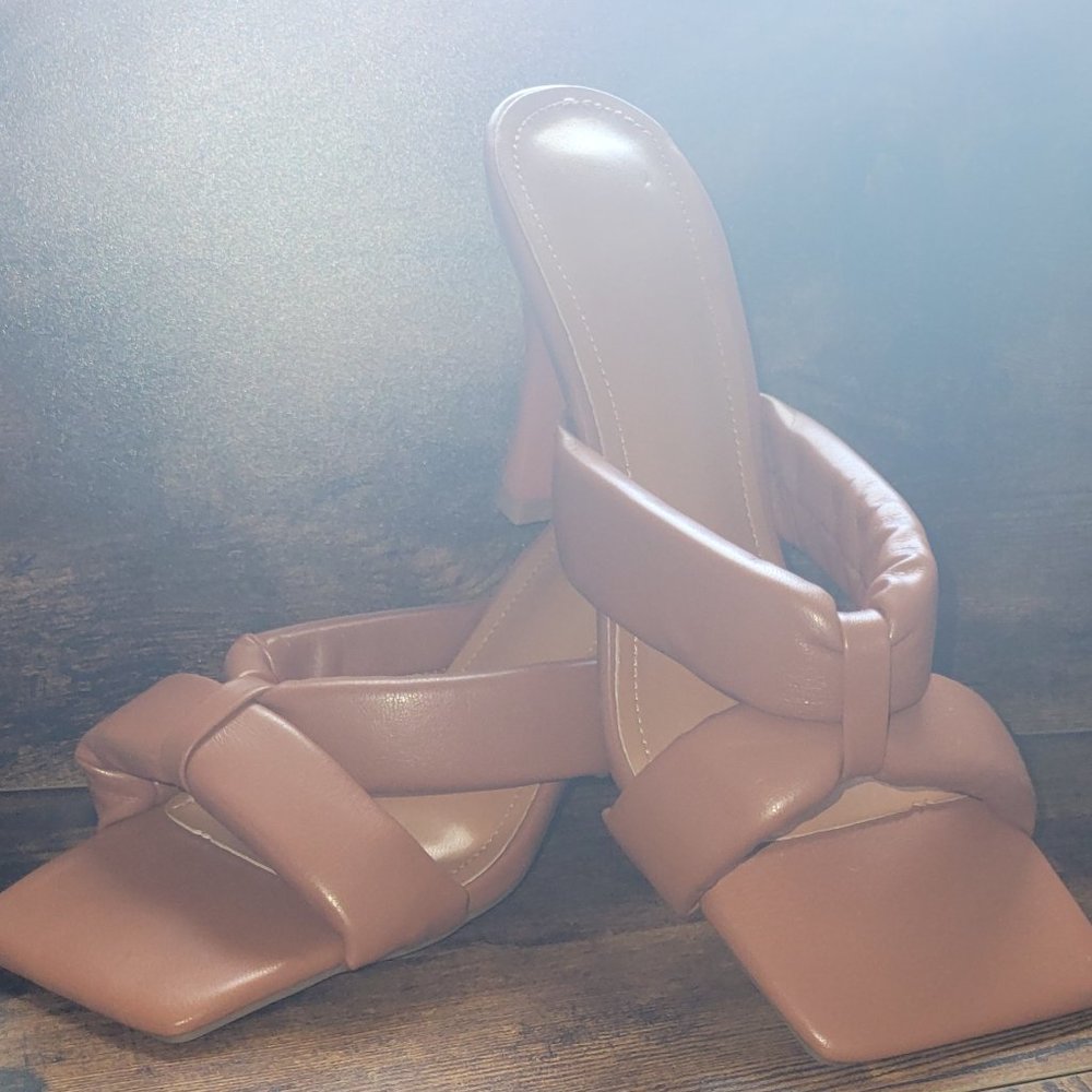 Beige Heel Sandal | Sz7